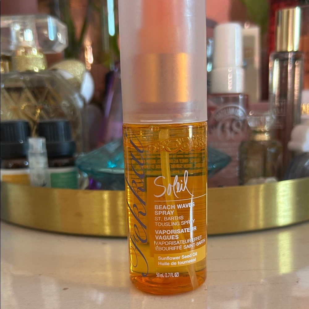 Soleil Beach Waves Spray
